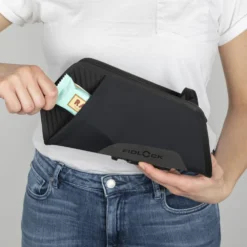 Fidlock TWIST Essential Bag + Bike Base Set - L Zwart 31 Fidlock TWIST Essential Bag + Bike Base Set - L Zwart -Goedkope Trappen Go Winkel 09662 BLK fidlock twist essentialbag sidepocket bar scaled