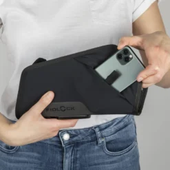 Fidlock TWIST Essential Bag + Bike Base Set - L Zwart 32 Fidlock TWIST Essential Bag + Bike Base Set - L Zwart -Goedkope Trappen Go Winkel 09662 BLK fidlock twist essentialbag sidepocket phone scaled